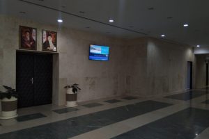 خبرخوان ایرنا در فرودگاه امام خمینی ره -2 خبرخوان ایرنا در فرودگاه امام خمینی ره -2